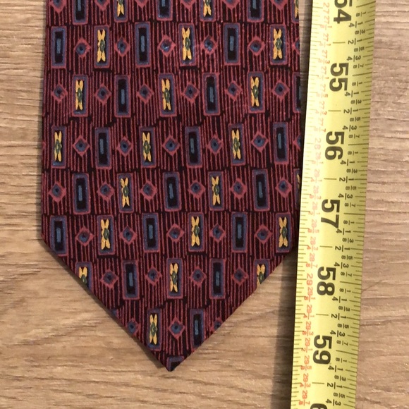 Brioni Tie/ Red Multi Print - Picture 5 of 6